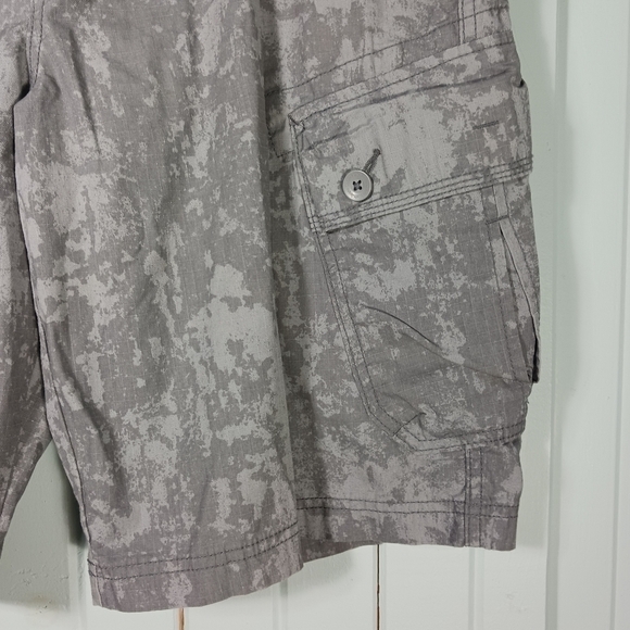 Calvin klein jeans camo ripstop grey cargo short - Picture 5 of 8